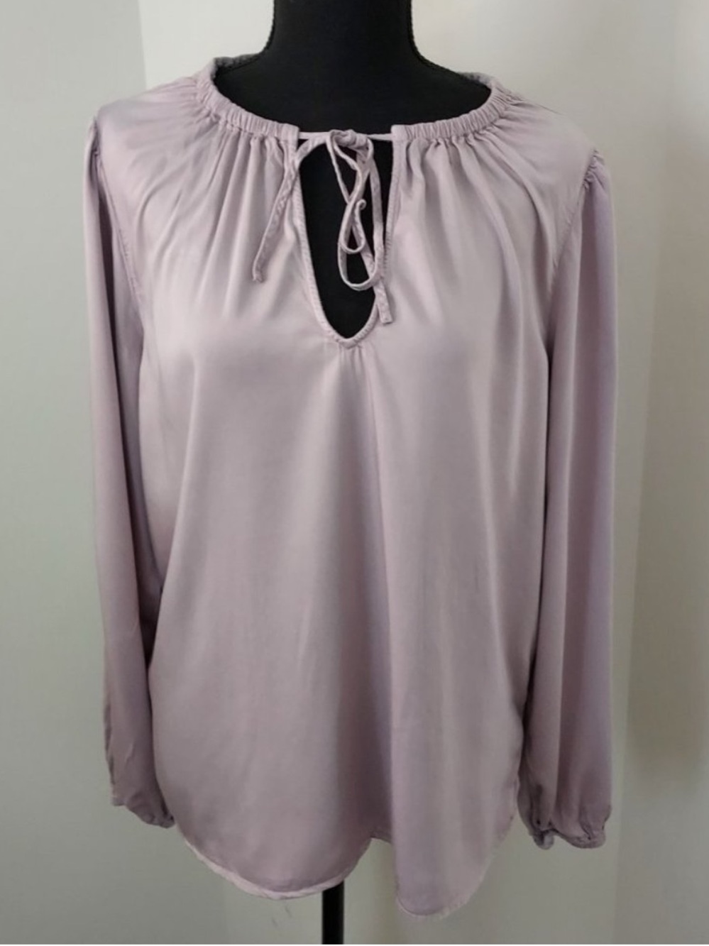 cloth & stone Anthropologie Dusty Lilac Tie-Neck Long Sleeve Blouse